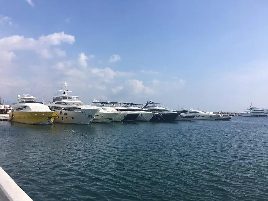 Resort Luxueux/Marbella/ Golf Los Flamingos Εστεπόνα 0*,  Ισπανία